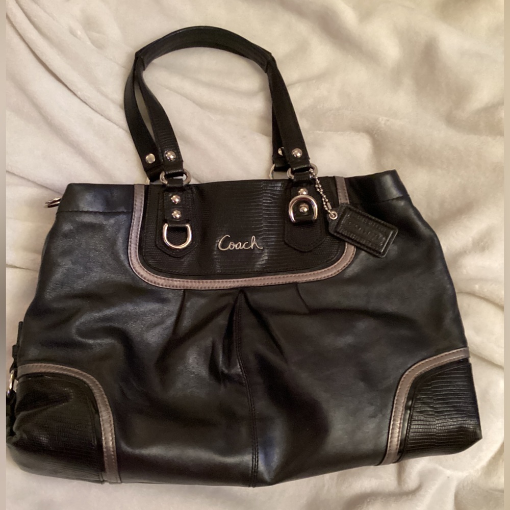 🔻Price Drop🔻👜 Coach Purse 👜